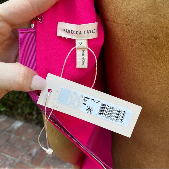 Rebecca Taylor Crepe V-Neck Dress - Picture 6 of 9